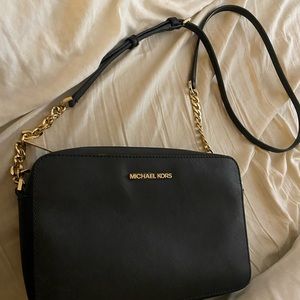 Michael Kors crossbody purse